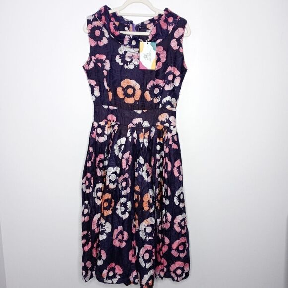 Busayo Ore Scoop Neck Dress - Picture 3 of 11